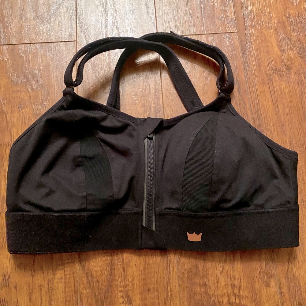 SHEFIT bra size Luxe in excellent condition.
